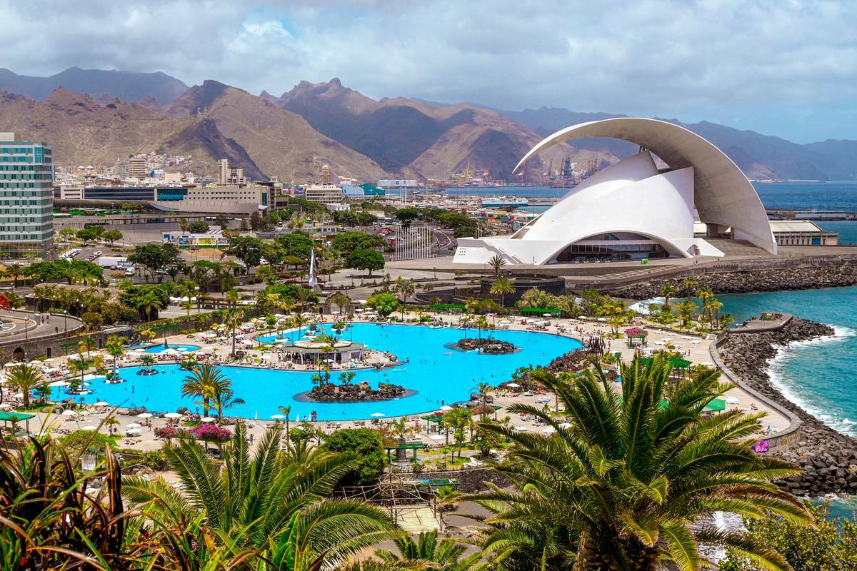 Организованный тур из Израиля в Канары Санта-Круз, столица Тенерифе