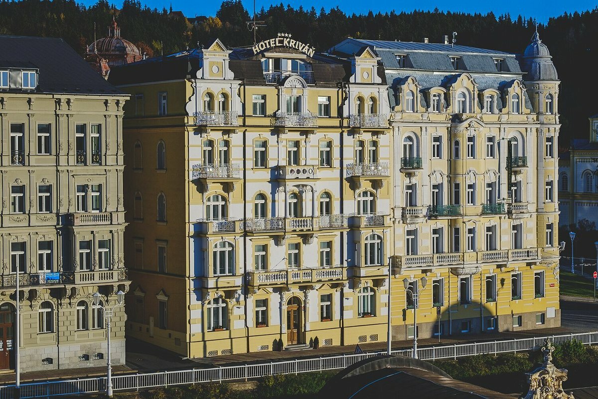 Отель Krivan